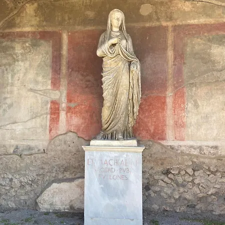 Eumachia * Pompeja